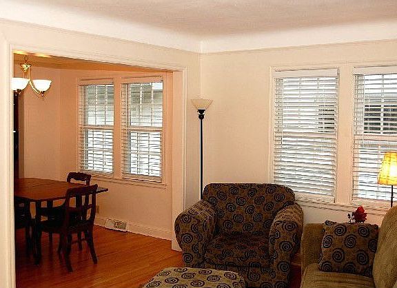 2nd image of 2219 Arthur St NE