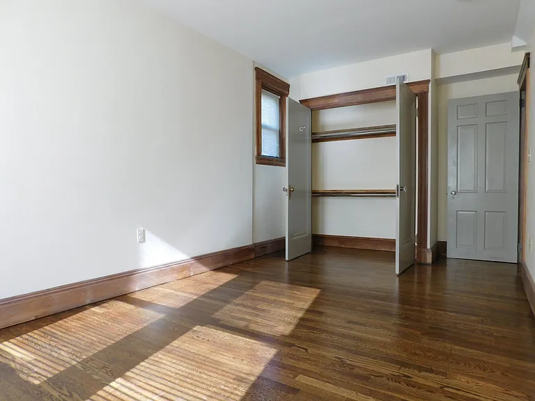 32 Dennison St #6 — Photo 12