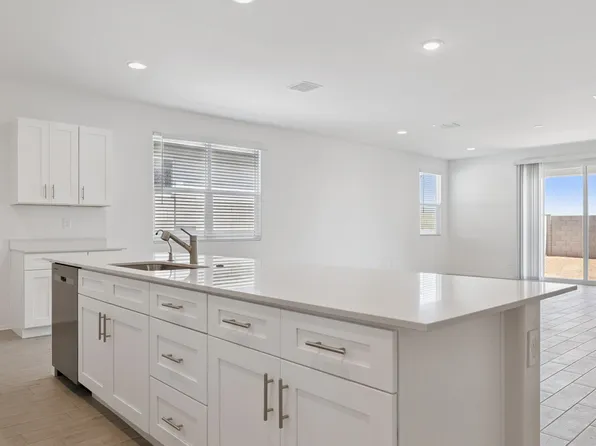 46622 W SKYLINE Drive, Maricopa, AZ 85139