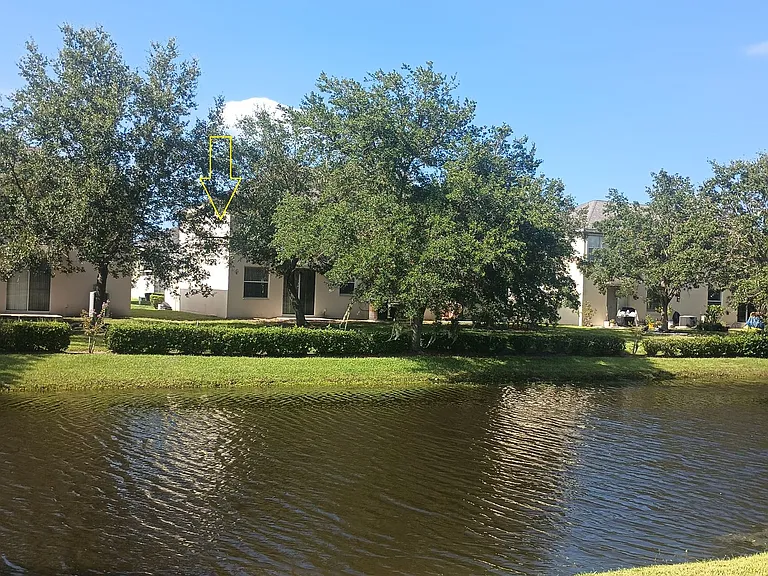 1918 Yellowfin Dr — Photo 2