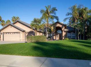 2106 Majesty Palm St, Bakersfield, CA 93314