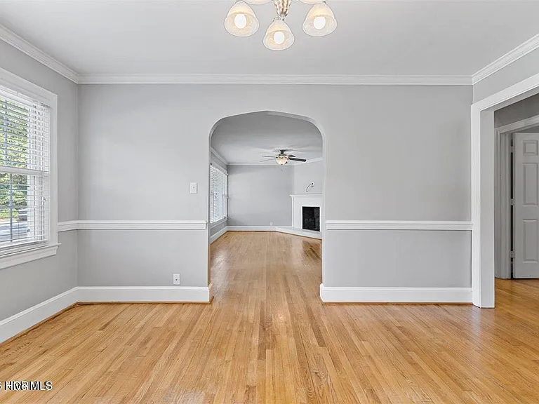 1104 N Overlook Dr — Photo 4