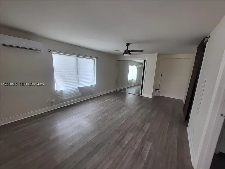 3700 NE 13th Ter #1 — Photo 9