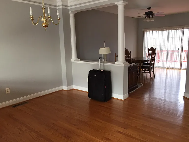 Capstone Cir — Photo 13
