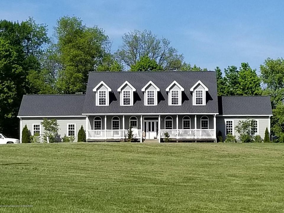 1st image of 6222 Spartan Ln