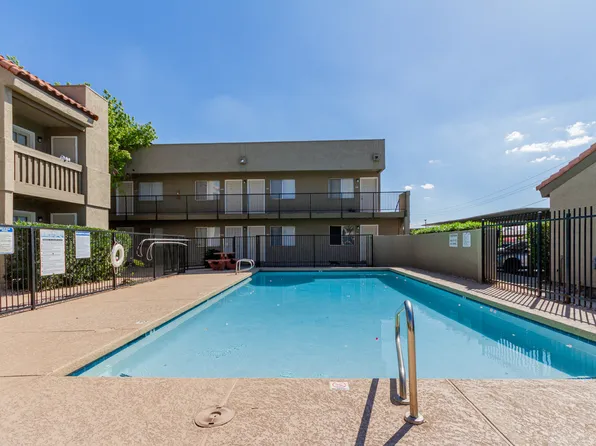 Finisterra Apartments