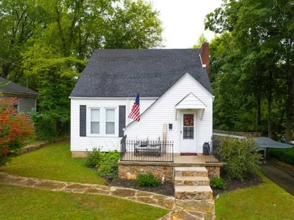 128 Saint Marys Ct, Glasgow, KY 42141
