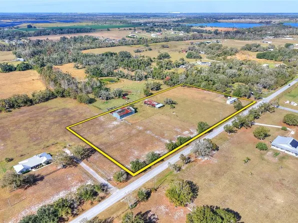 15901 Carlton Lake Rd, Wimauma, FL 33598