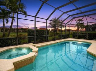 11833 Bramble Ct, Naples, FL 34120