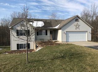 2160 Winston View Dr NE, Cedar Springs, MI