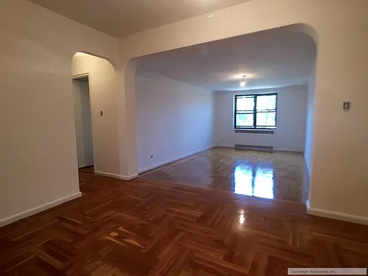 Rented by Sovereign Associates | media 23