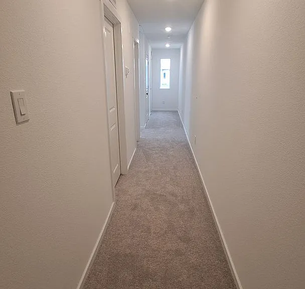 12176 Morgan Dr — Photo 8