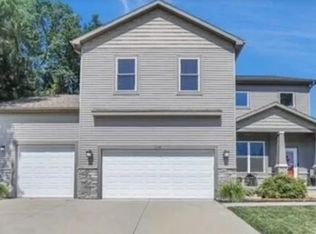 935 Whittier Dr, East Lansing, MI 48823