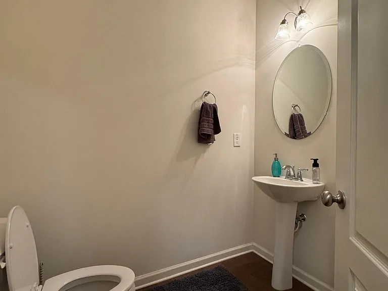 3908 Augustine Pl — Photo 18