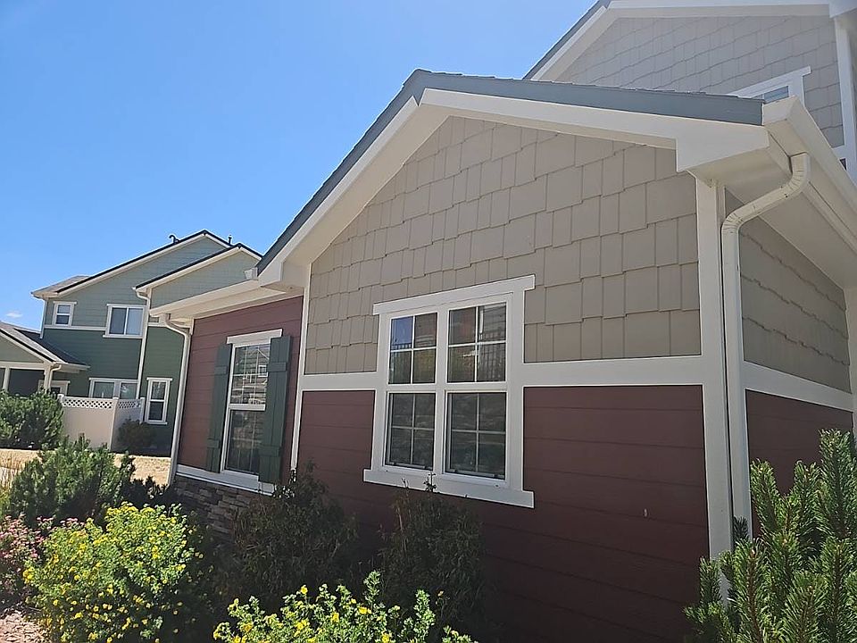 2nd image of 8937 Bella Flora Hts