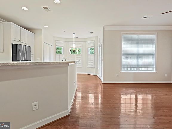 5th image of 1507 Broadneck Pl Unit 303