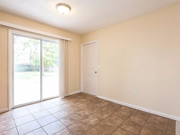 5th image of 5506 Saint Joseph Blvd