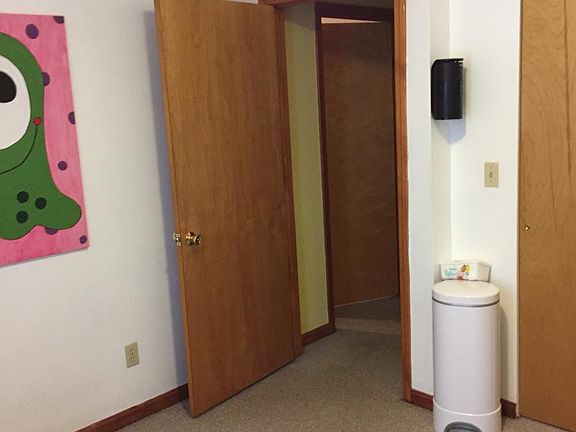 4th image of 7191 Beechwood Dr