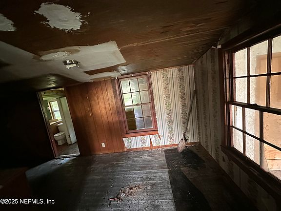 5th image of 9716 GEORGE TABER Boulevard