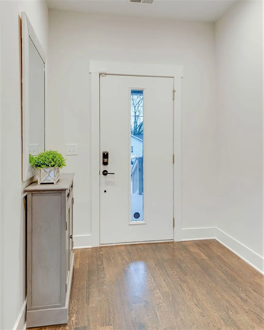 Ries Ave Unit B — Photo 3