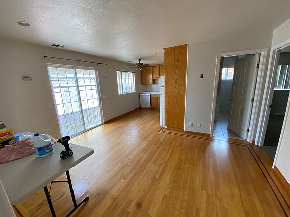 2nd image of 401 Magnolia St #1005