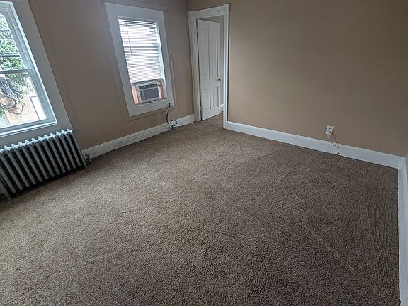 5th image of 366 Lafayette St #366B