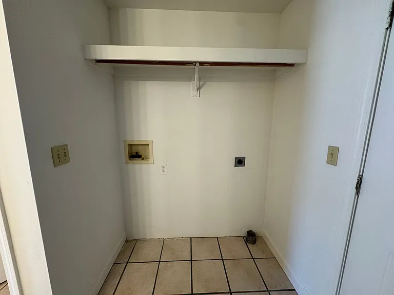 507 Banks Ave — Photo 15