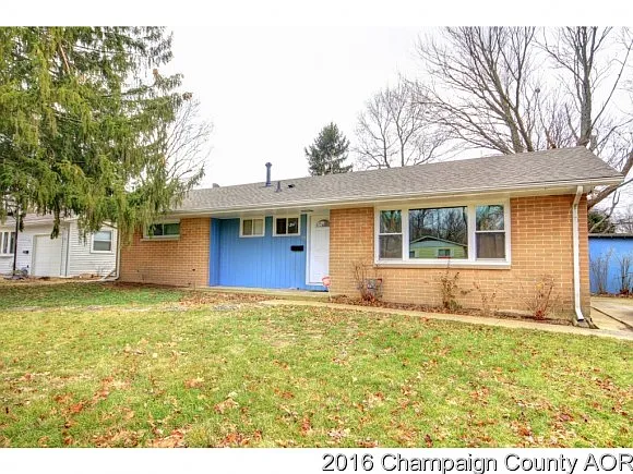 901 E Sunnycrest Dr photo 1