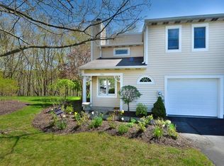 218 Carpenter Ln, Pittsburgh, PA 15212