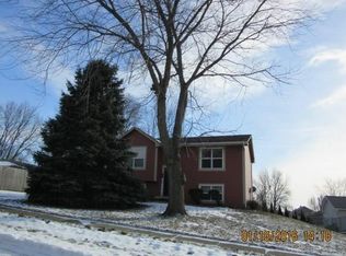 326 Knoll Dr, Norwalk, IA 50211