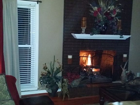 5th image of 1711 Ashcroft Ln