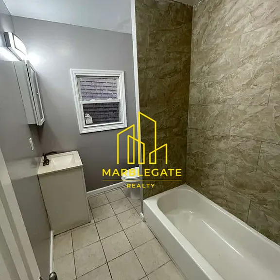 748 S 16th St #22 — Photo 5