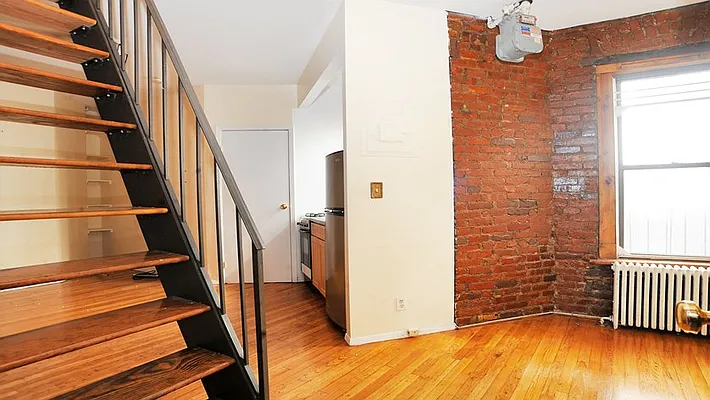 Rented by Park Property Advisors | media 3