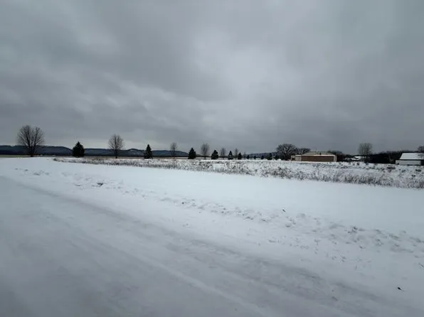 34489 Airport Ct, Frontenac, MN 55026