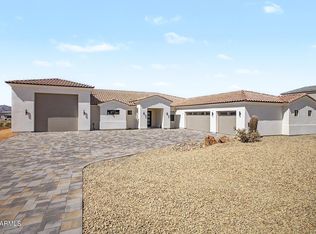 612 E Amber Sun Dr, Phoenix, AZ 85085