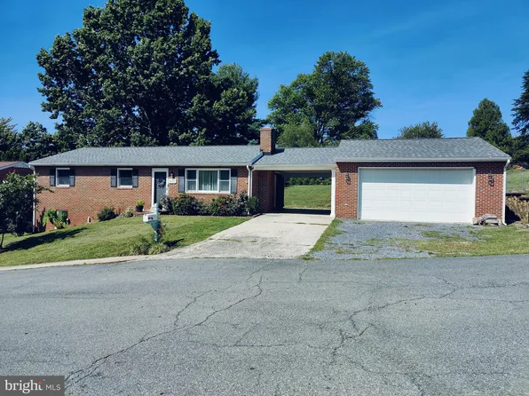 807 5th Ave, Brunswick, MD 21716