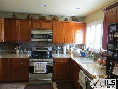 5th image of 1721 Rogers Pl Unit 51L