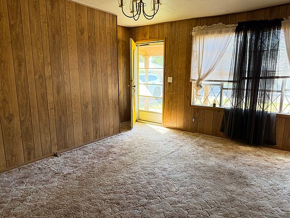 4th image of 1410 W 9th St