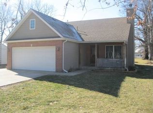205 N Kimball St, Kouts, IN 46347