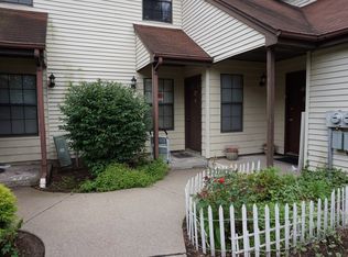 1209 Woodbridge Comns Way, Iselin, NJ 08830