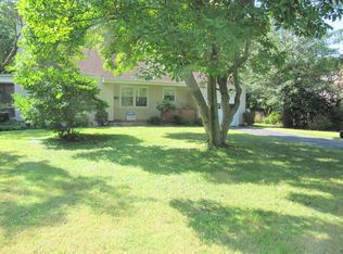 189 Greenbrook Rd, Green Brook, NJ 08812