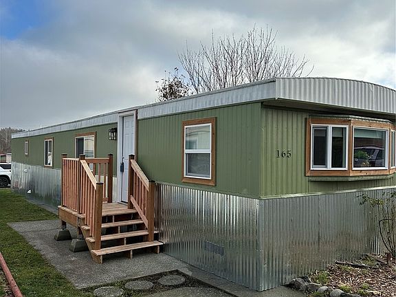 2nd image of 1320 N Oak Harbor Street #165