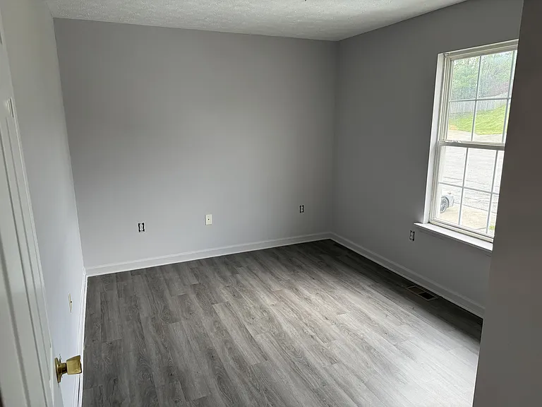 128 Woods Trl #2 — Photo 3