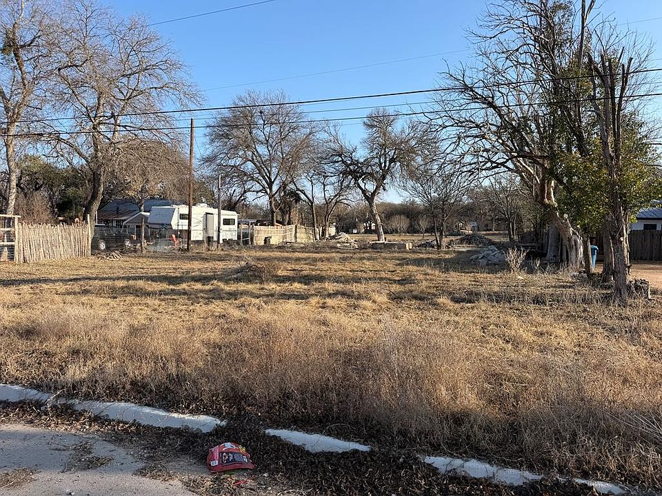 1st image of 1222 5th St N