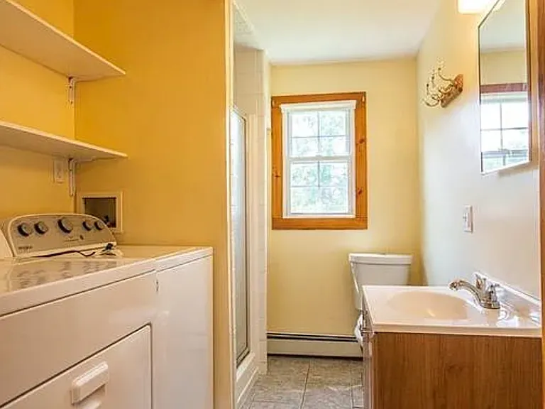 73 Botka Dr #B — Photo 6