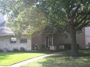 3434 Ivanhoe Ln, Garland, TX 75044
