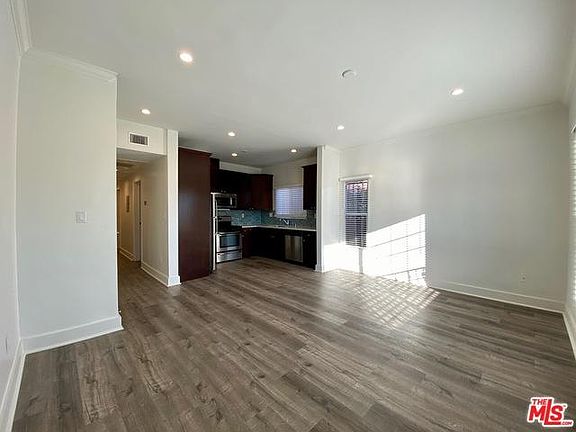 4th image of 6081 Pickford Pl APT 1A