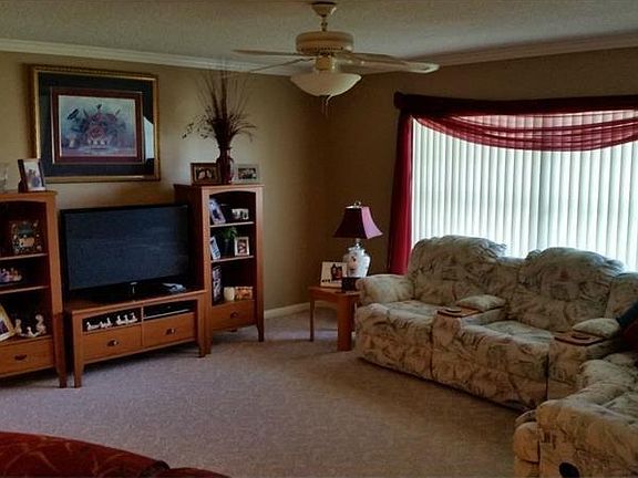 Living Room Picture