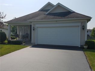 60 Rushford Hollow Dr, Buffalo, NY 14227