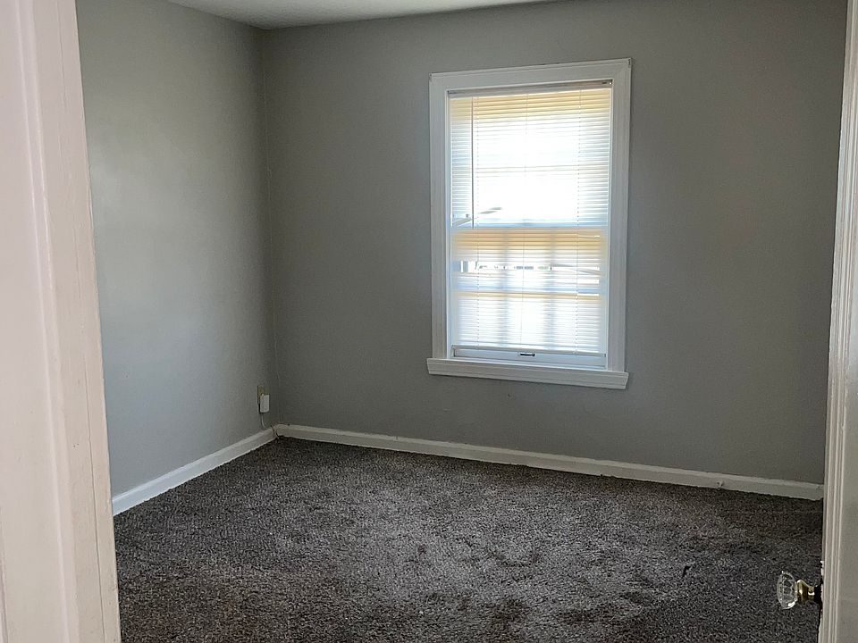 bed 1 (first floor)